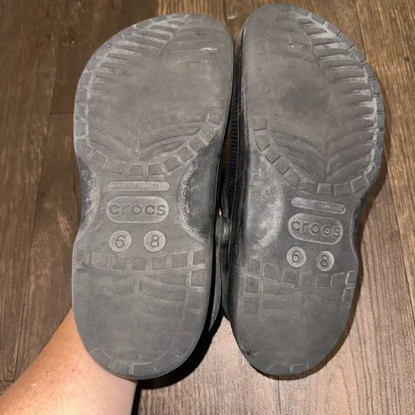 Crocs black rubber washable nursing ortho W8 slip on clogs - Image 2