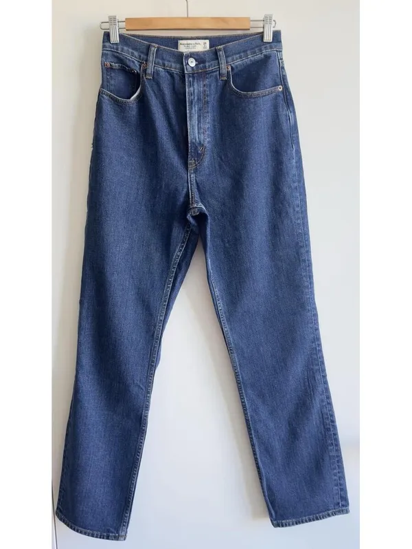 Abercrombie Curve Love Ultra High Rise Ankle Straight Jeans 26 Dark Wash - Image 4