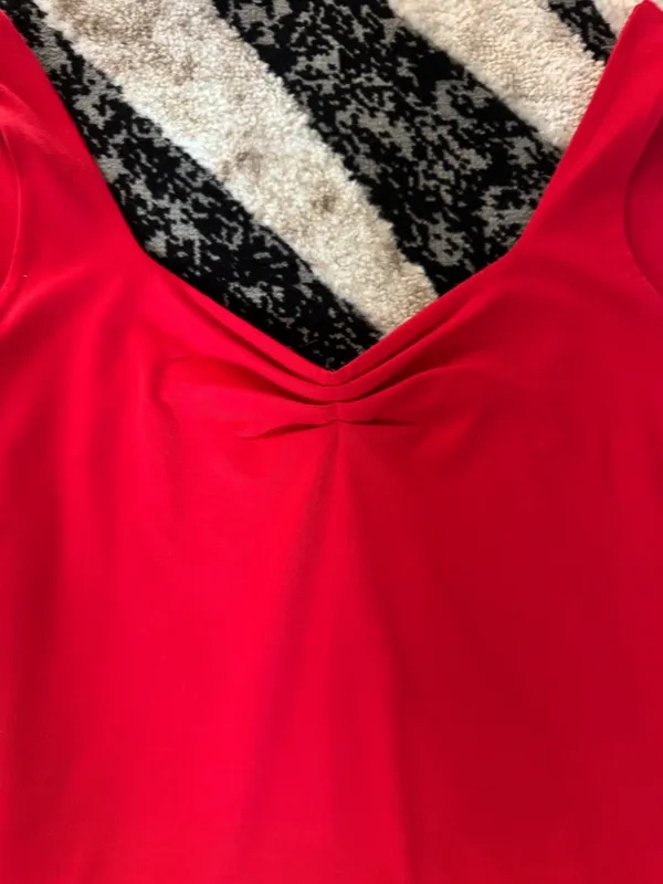 Amazon Red Ruched V-Neck Tank Top  - Image 2