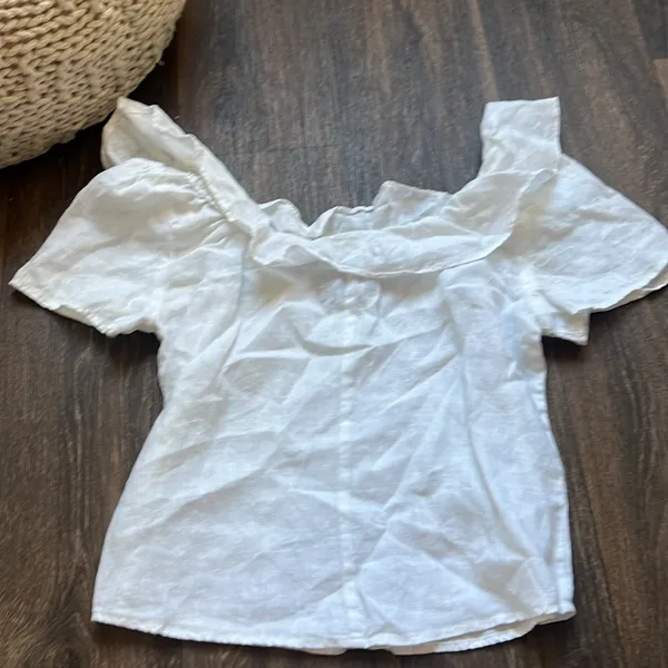 White Off The Shoulder Top - Image 3