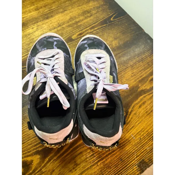 Puma Lavender Sneakers Size 7.5‎ - Image 6