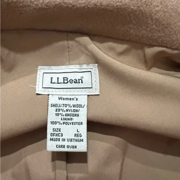 L.L. Bean Women's Camel Blazer - Image 5
