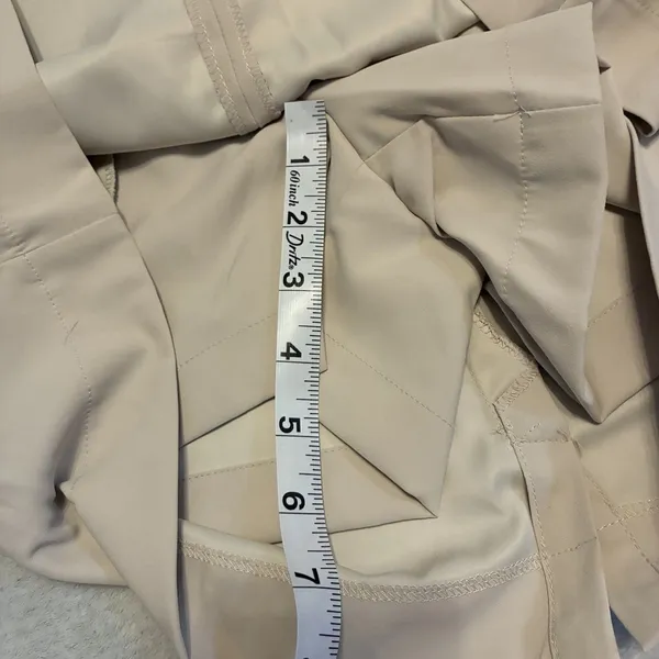 Nike Golf Tour Performance Size 2 Dri Fit Khaki Beige Tan Color Pockets - Image 5