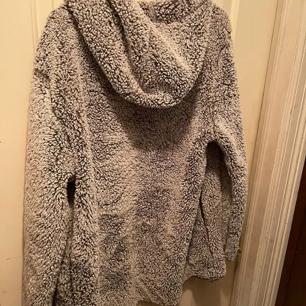 Victoria's Secret PINK Cozy Gray Sherpa Jacket M/L - Image 2