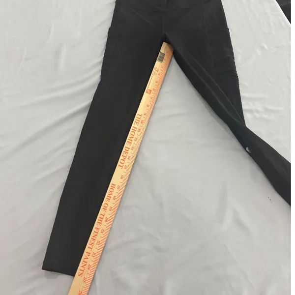 Fabletics PowerHold High Waisted Pocket Leggings Black Compression 7/8 Length S - Image 7