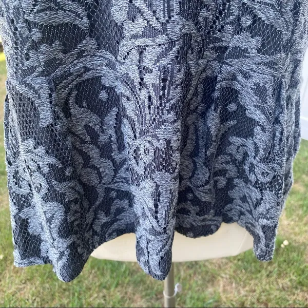 Ann Taylor Lace Peplum Top - Image 11