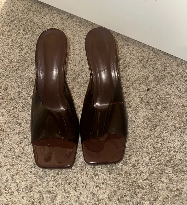Brown Heels Size 11 - Image 3