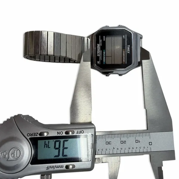 Vintage Timex Indiglo Digital Watch Stainless Steel Expansion Band Untested - Image 8