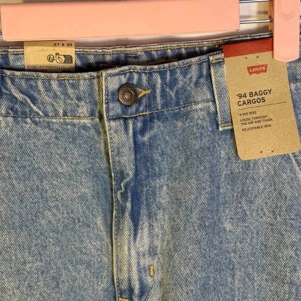 NWT Levi's 94 Baggy Cargo‎ Jeans 27x30 Mid Rise Loose Straight - Image 7