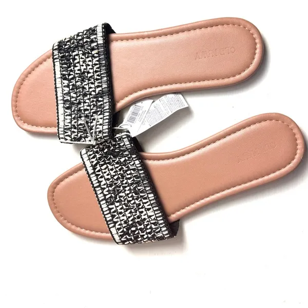 Old Navy Women's Low Heel Slide Sandals Rafia Crafted Black Marl Sz 9 NWT - Image 6