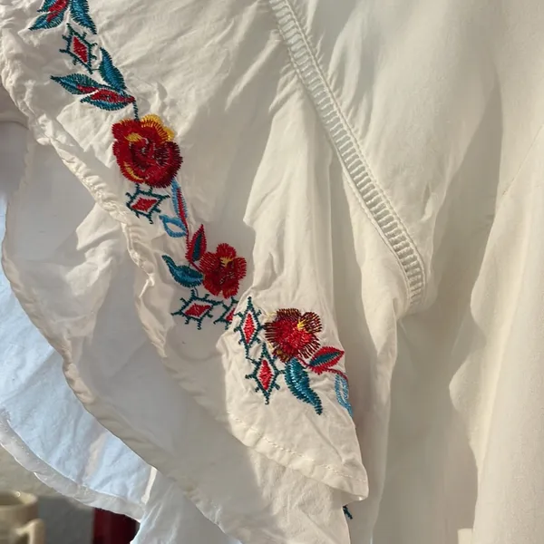 Altar’d State white dress - Image 5