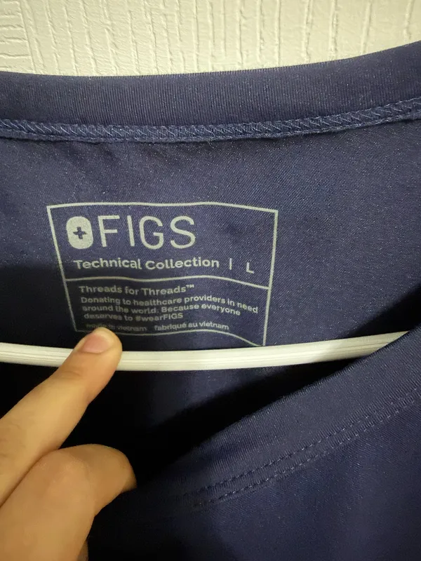 FIGS Scrub Top - Image 3
