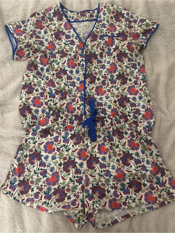 Summersalt Silky Shorts Pajama Set - Image 2