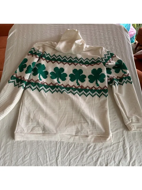 Women’s Cream and Green Shamrock Pullover Crewneck Long Sleeve Top Size XL - Image 5
