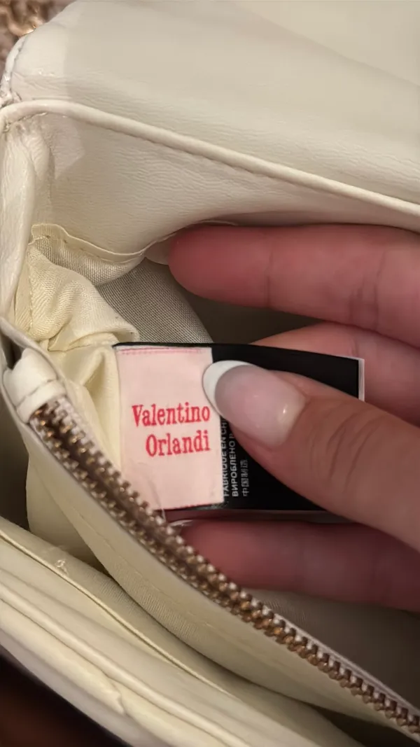 Valentino white purse - Image 3