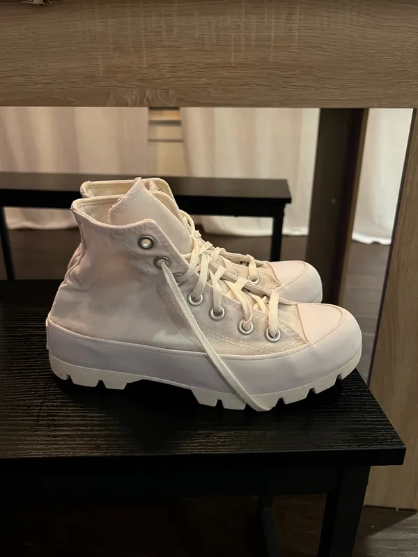 White High Top Converse - Image 5