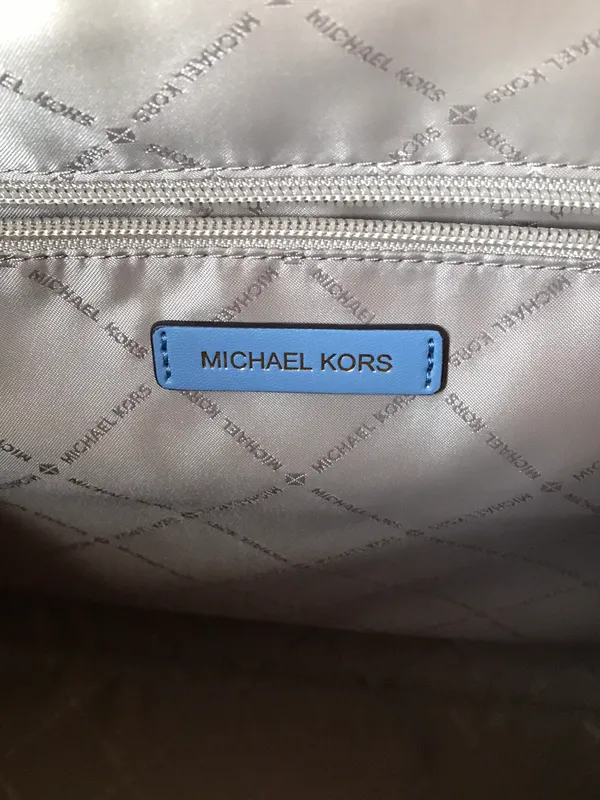 Michael Kors Purse - Image 10
