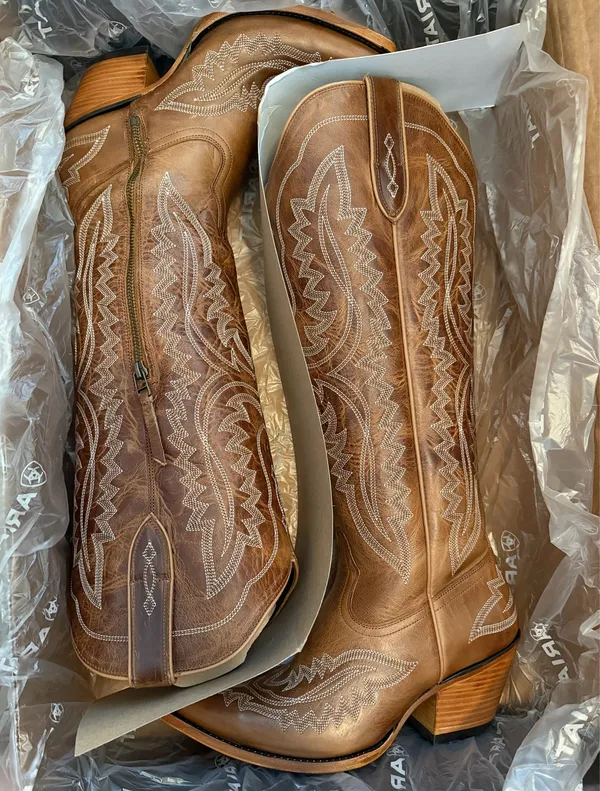 Women’s Ariat Boots - Image 6