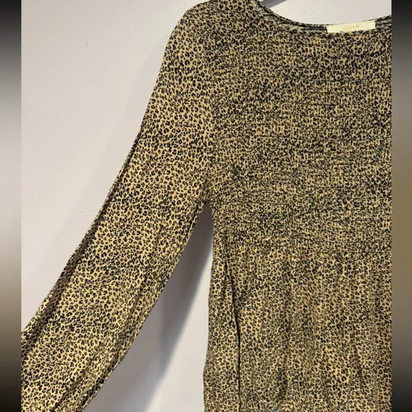 Urban Romantics rouched cheetah‎ long sleeve - Image 2