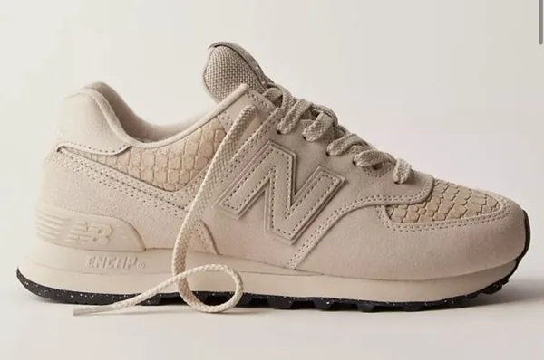 New Balance 574 Women's Beige/ Taupe Grey Calcium Classic Croc Sneaker size 9.5 - Image 2