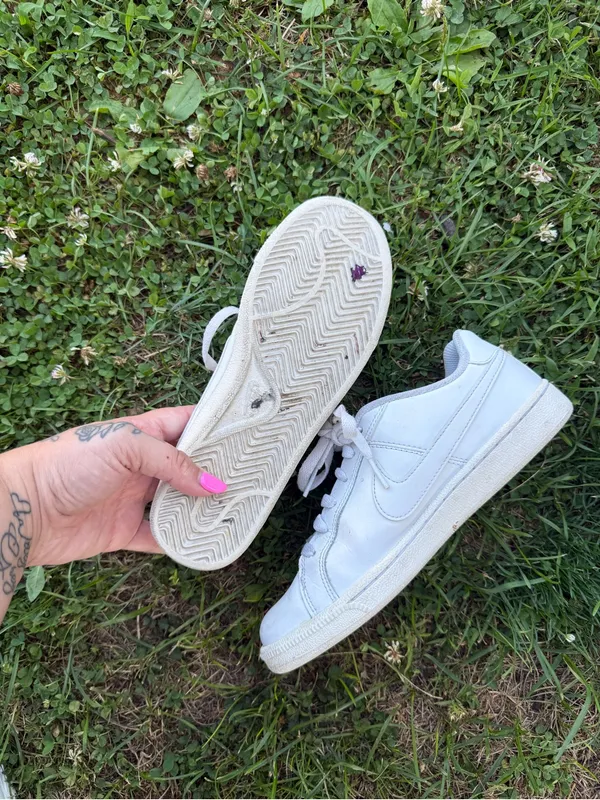 Nike Court Royale 2 Low Triple White Sneakers Women’s Size 6.5 - Image 4