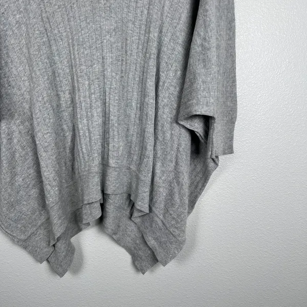 Cabi Watson Pullover Sweater Grey Ribbed V-Neck Dolman Sleeve 5451 Womens Size M - Image 5