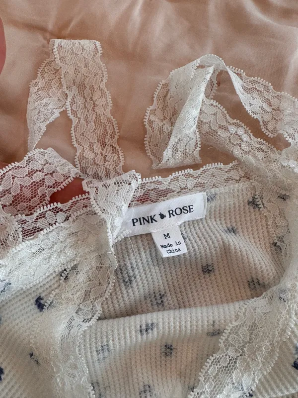 Blue Floral Lace Tank Top - Image 3