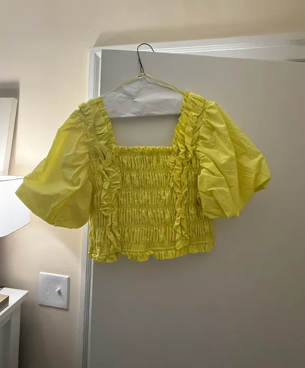 Smocked Puff Sleeve Top in Yellow - Image 2