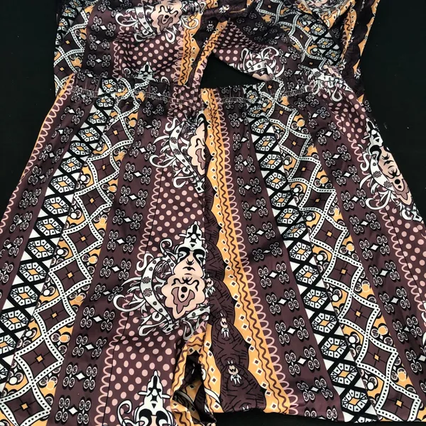 Amazon Hippie Bellbottom Stretchy Groovy Pants size Medium - Image 6