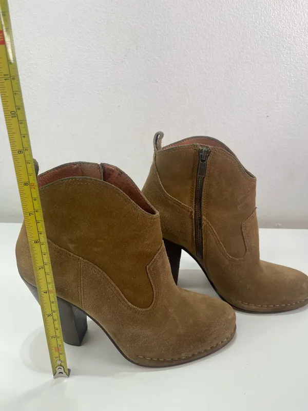 Frye Madeline High Heel Short Ankle Boots Women 8.5M Suede Zip Tan Boho Cowgirl - Image 3