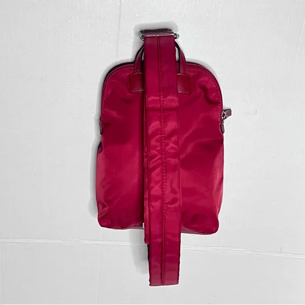 Tutilo‎ New York Vibrant Red Backpack - Image 3
