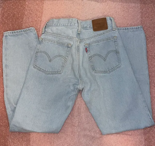 Levi’s Wedgie Jeans - Image 4