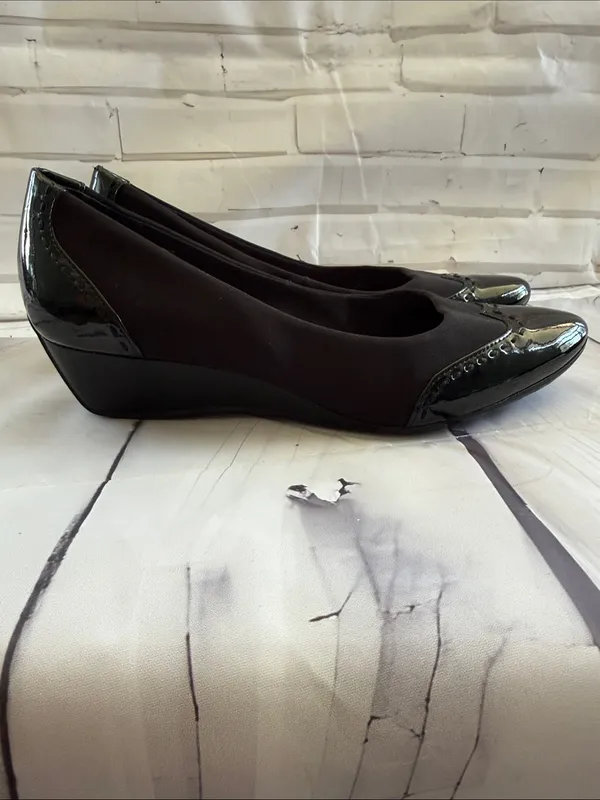 Circa Joan & David Patent Leather and Wedge Heel Shoes in Black - Image 4