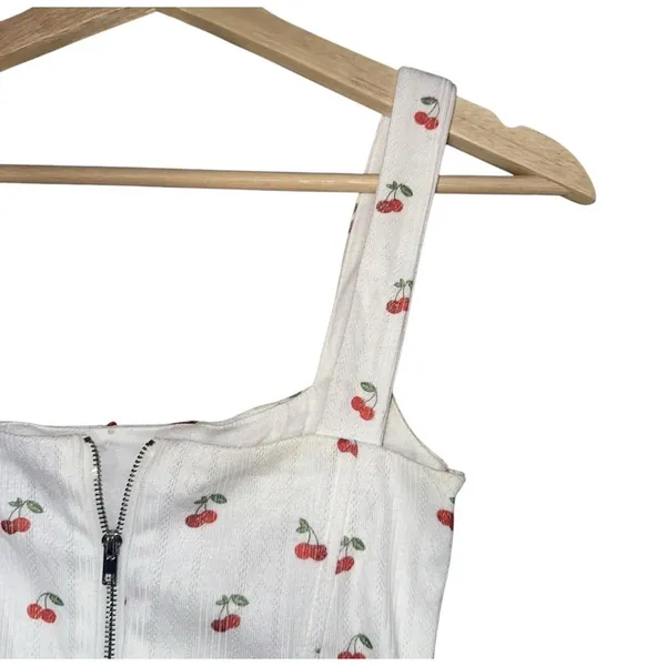 Edikted Corset Top NEW Womens Sz XS White Cherry Pointelle Zipper Back 90s Y2K - Image 3