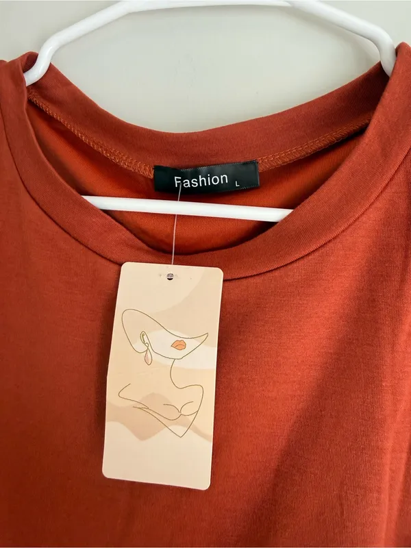 Sleeveless Knot-Detail Dress in Rust - Image 2