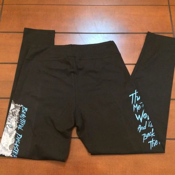 Beautiful disaster wolves black sweat pants 2xl - Image 7