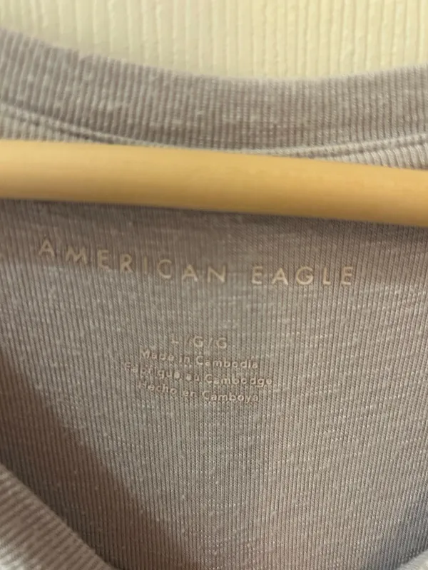 American Eagle Crop Top - Image 3