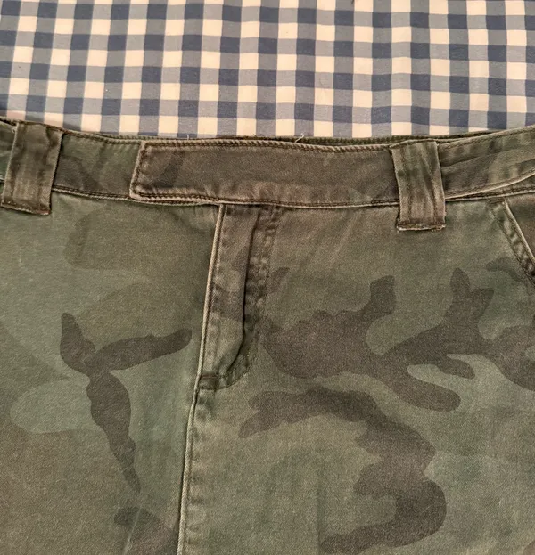 Urban Outfitters Camo Mini Skirt - Image 4