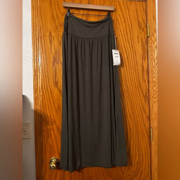 Rohb by Joyce Azria Olive Green Maxi Skirt - NWT - Size L - Image 2