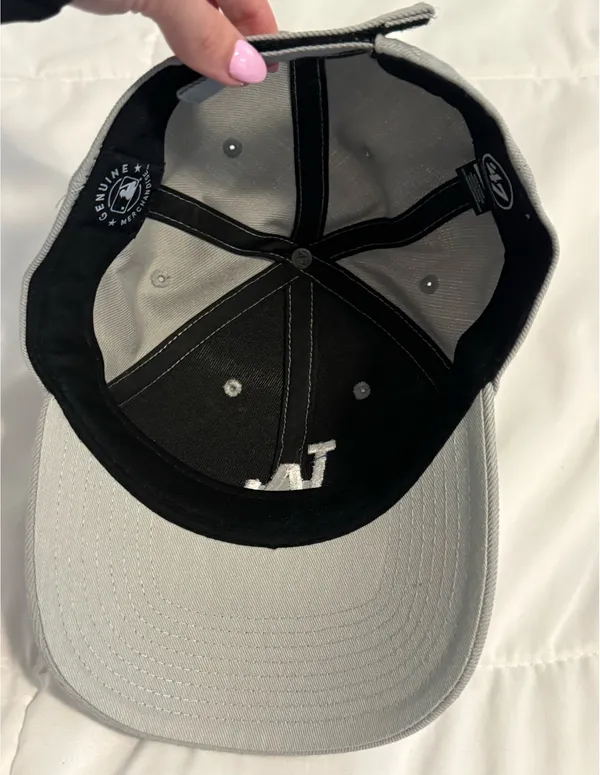 Gray LA Hat Urban Outfitters Dodgers Baseball - Image 2