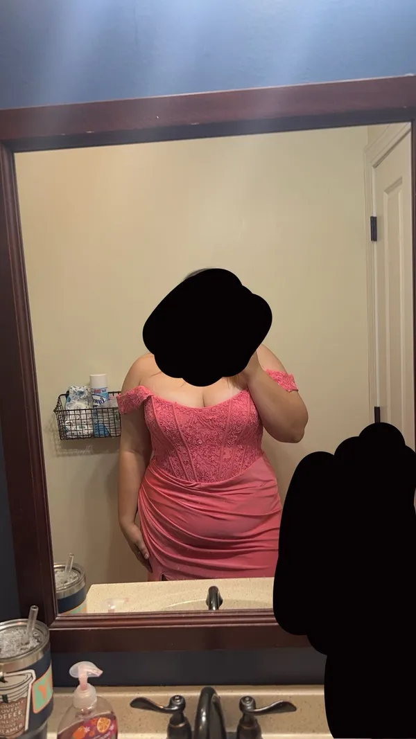 Prom Dress Pink Size 18 - Image 3