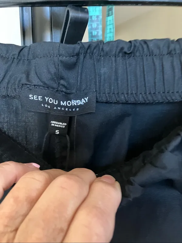 See you Monday Black Elastic-Waist Balloon Joggers - Image 4