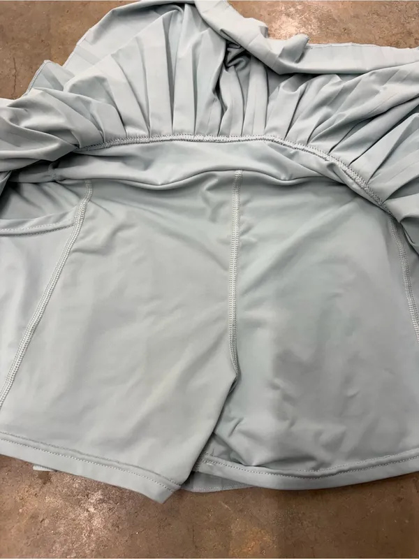 Goldhinge Light Blue Pleated Tennis Skirt Skort Built-in Shorts Womens Medium - Image 5
