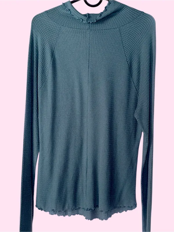Free People - Long Sleeve Waffle Knit Top in Green/Dusty Teal - Size Large NWOT - Image 4