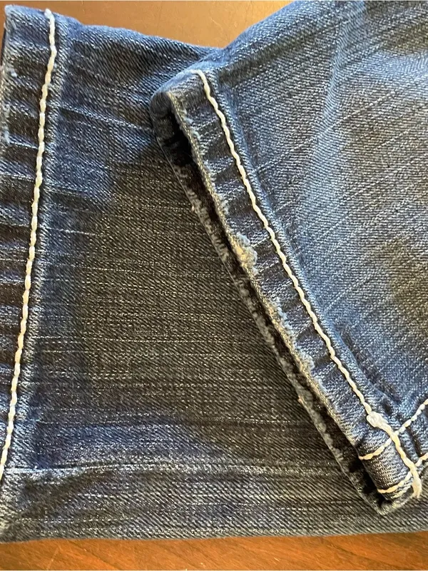 BKE Stella Low-Rise Cropped Jeans Women's 27 Blue Dark Wash Denim Stretch 90's - Image 7