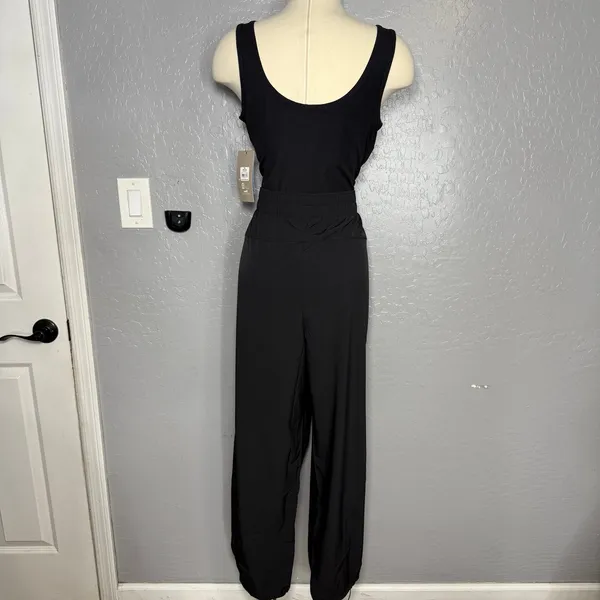 Avia Women's Sleeveless Jumpsuit, Black, XL 16-18 - Image 2