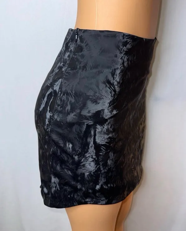Velvety mini skirt Black Size M - Image 2