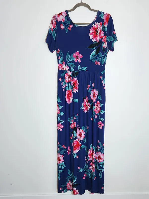 Viishow Blue and Pink Short Sleeve Floral Maxi Dress Size Large - Image 3
