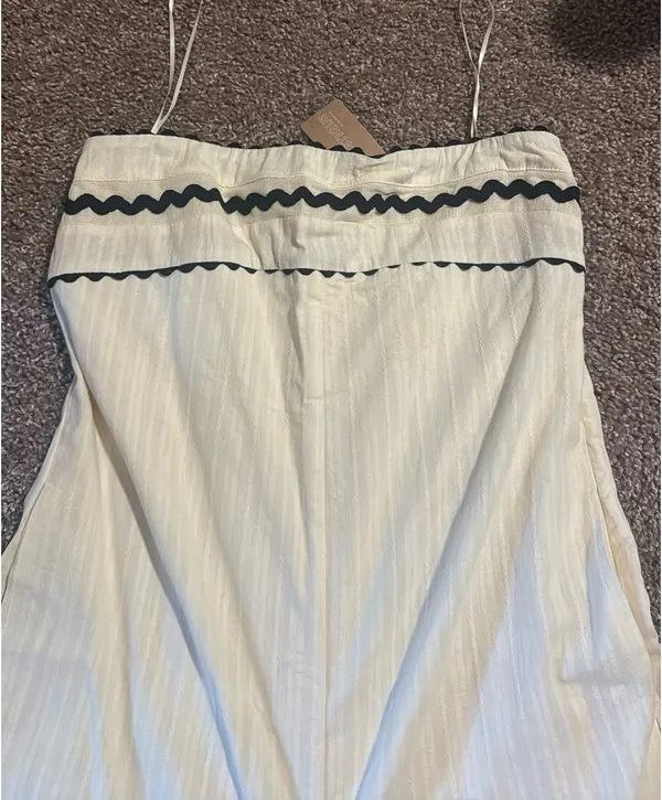 Vestique Jumpsuit  - Image 2