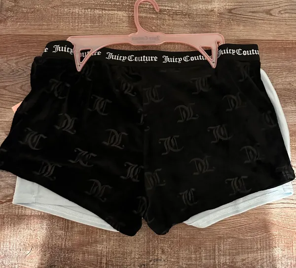 Juicy Couture 2PCK Velour Sleep Shorts - Image 2